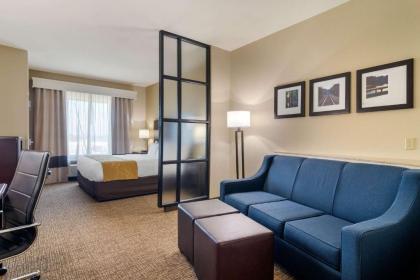 Comfort Suites Byron Warner Robins - image 10