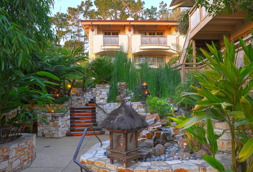 Tradewinds Carmel - image 4