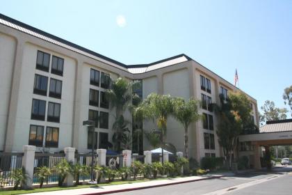 Hampton Inn Los Angeles-West Covina - image 2