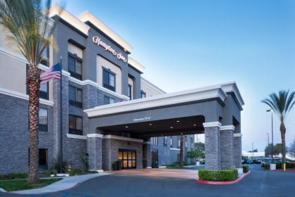 Hampton Inn Los Angeles Orange County Cypress - image 4