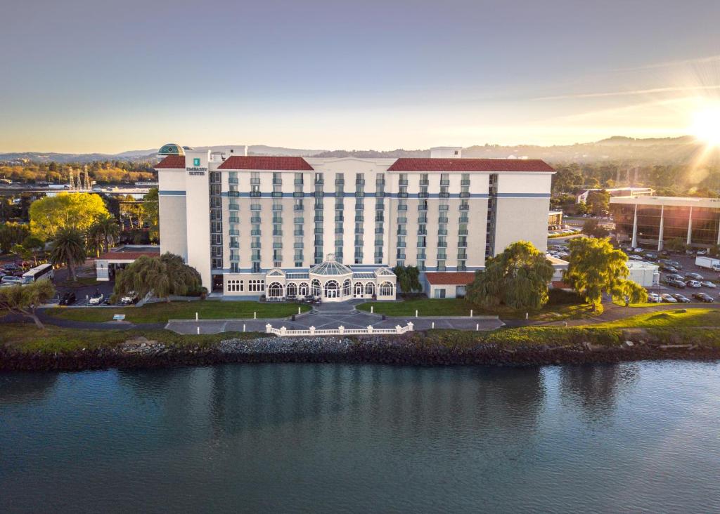 Embassy Suites San Francisco Airport - Waterfront - main image