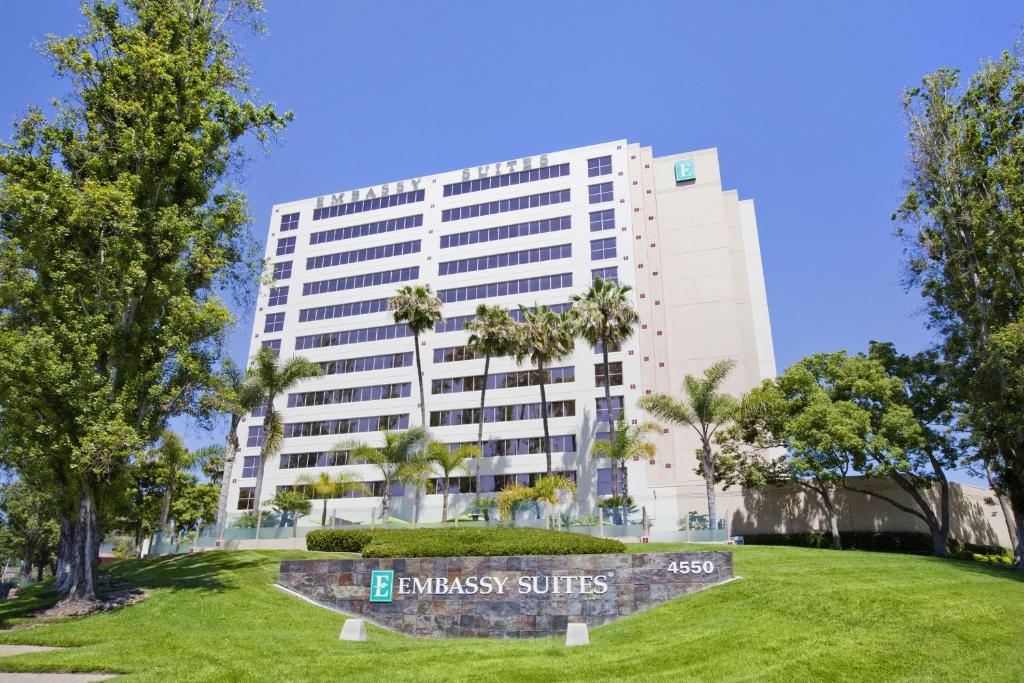 Embassy Suites by Hilton San Diego - La Jolla - main image