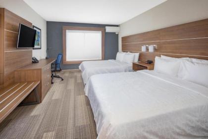 Holiday Inn Express Hotel & Suites San Diego Airport - Old Town an IHG Hotel - image 3