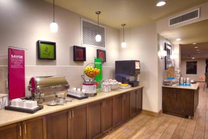 Hampton Inn Irvine/East Lake Forest - image 5