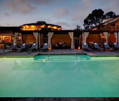 Hilton Garden Inn Monterey - image 1