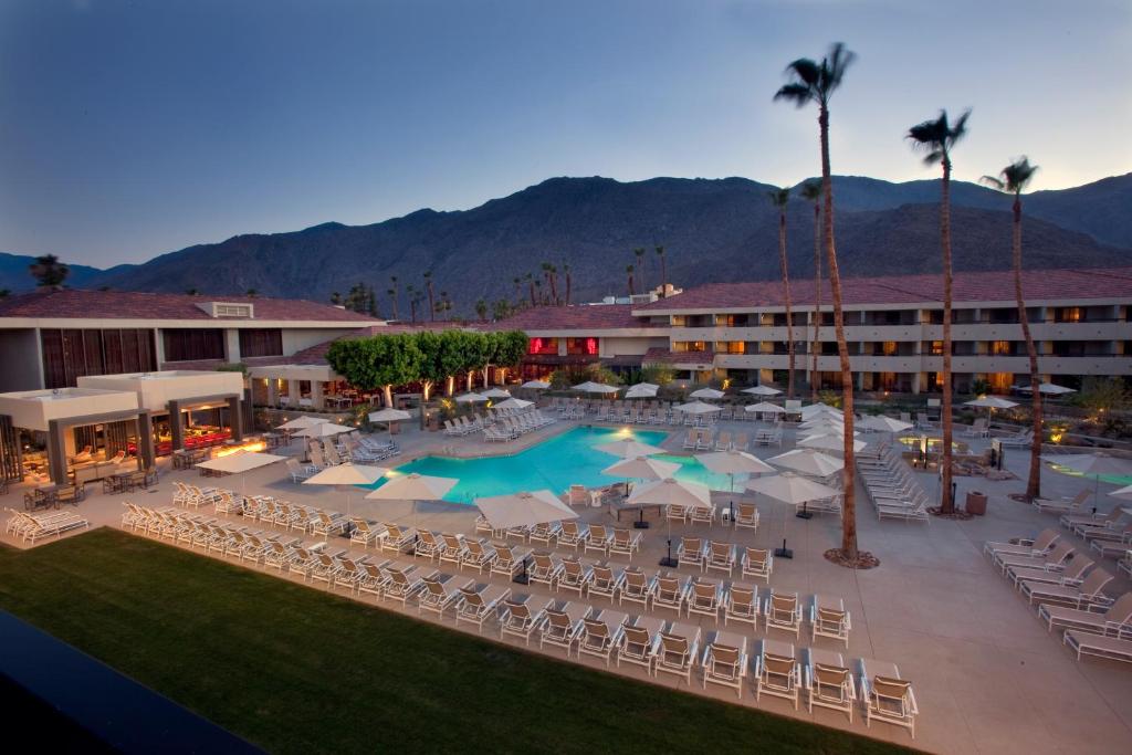 Hilton Palm Springs - main image