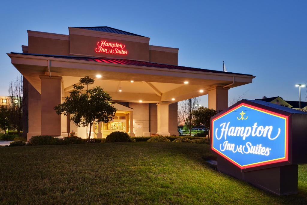 Hampton Inn & Suites Sacramento-Airport-Natomas - main image