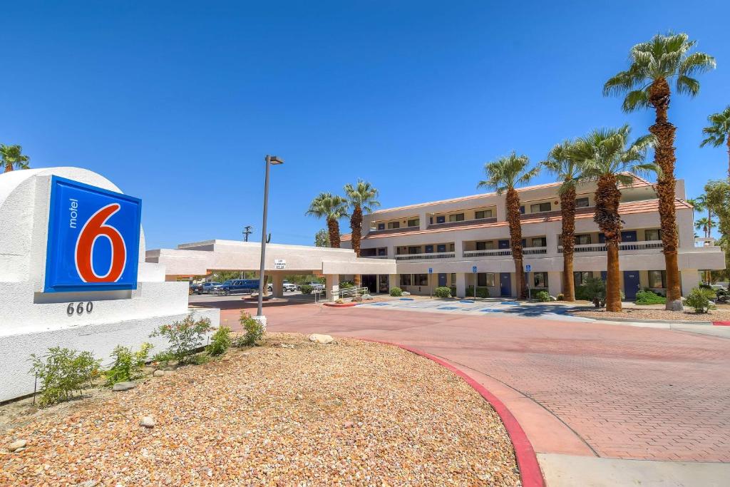 Motel 6-Palm Springs CA - Downtown - main image