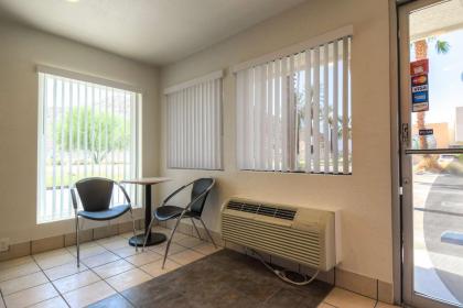 Motel 6-Rancho Mirage CA - Palm Springs - image 2