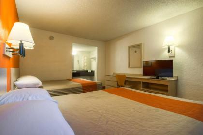 Motel 6-Rancho Mirage CA - Palm Springs - image 3