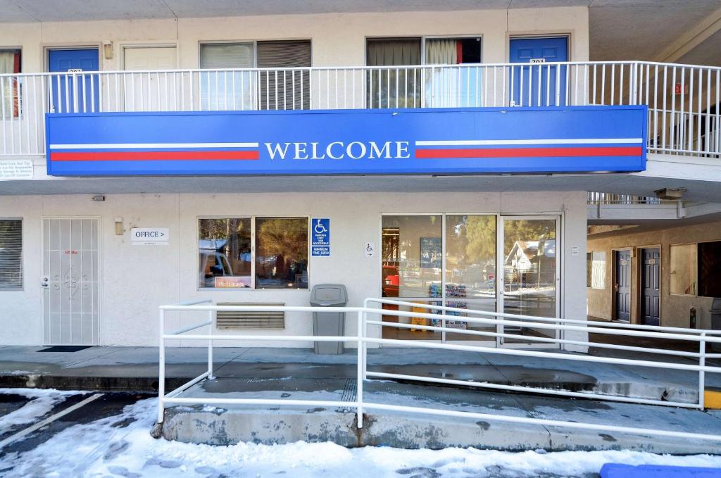 Motel 6-Big Bear Lake CA - image 4