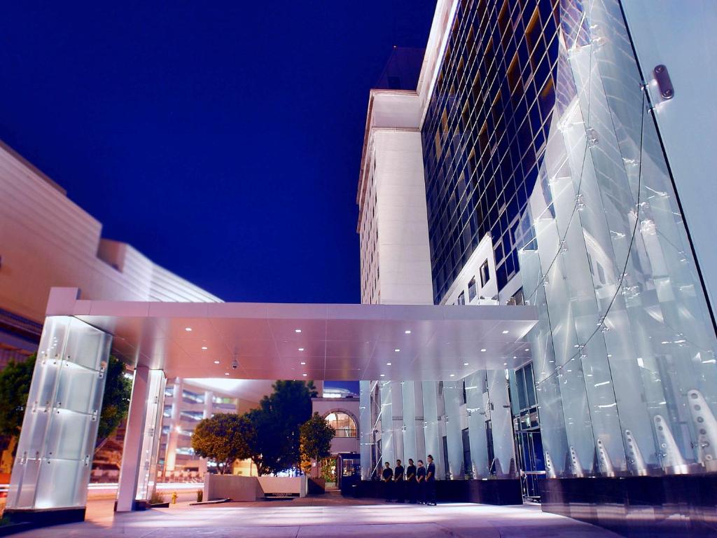 Hotel Sofitel Los Angeles at Beverly Hills - main image