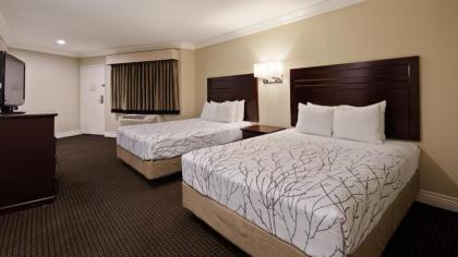 Best Western Woodland Hills - image 2