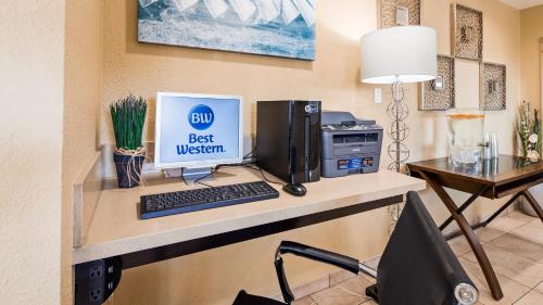 Best Western Poway/San Diego Hotel - image 3