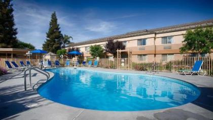 Best Western Porterville Inn - image 2