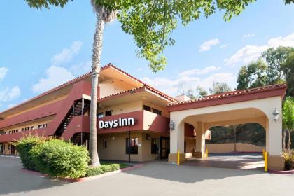 Days Inn by Wyndham Encinitas Moonlight Beach - image 1