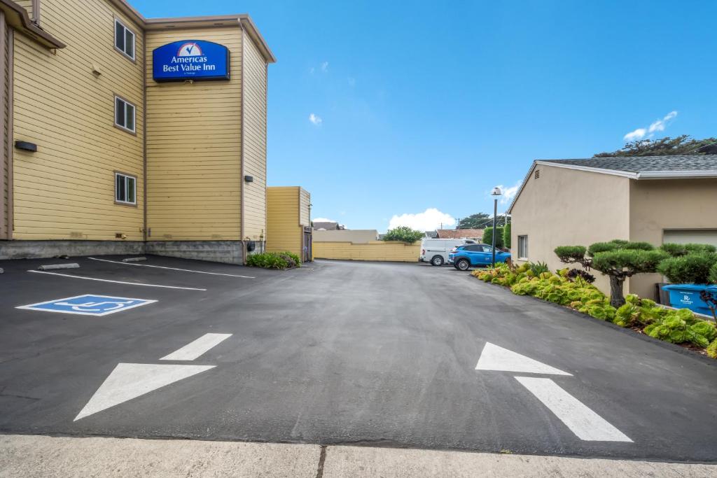 Americas Best Value Inn San Francisco/Pacifica - image 5