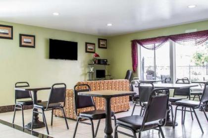 Rodeway Inn & Suites Hayward - image 3