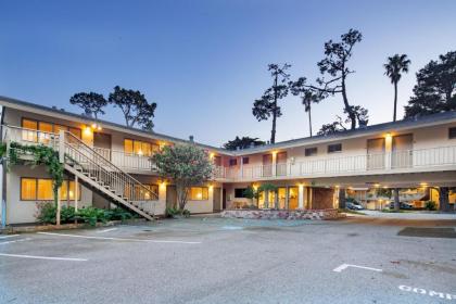 Carmel Lodge