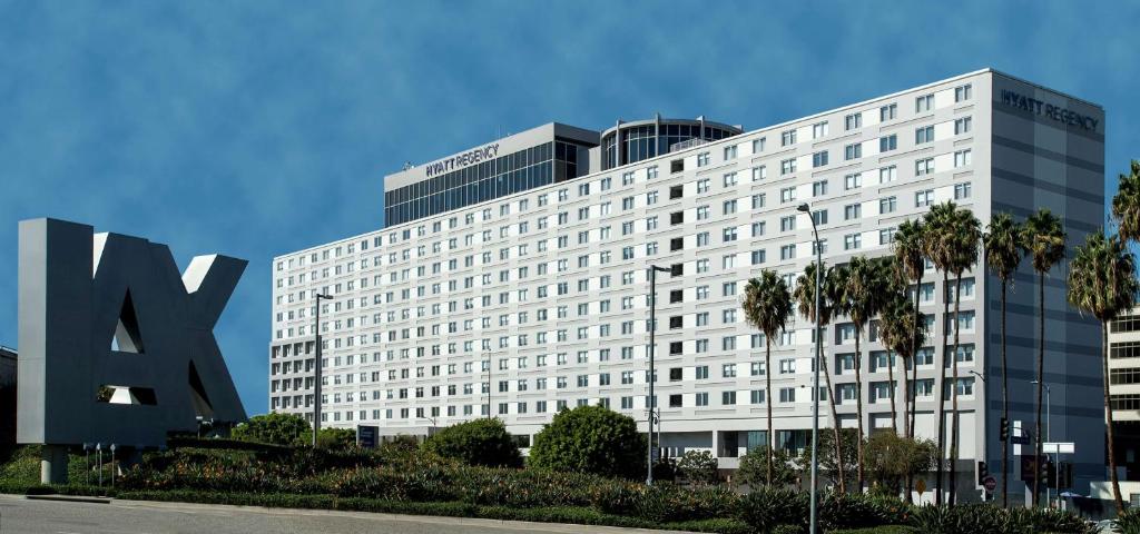 Hyatt Regency Los Angeles International Airport - main image