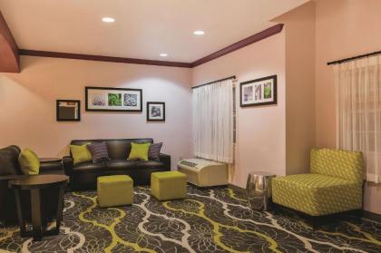 La Quinta by Wyndham Tulare - image 3