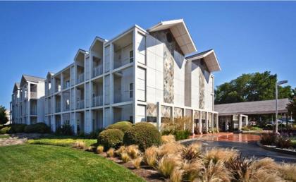 Corporate Inn Sunnyvale - All-Suite Hotel - image 4