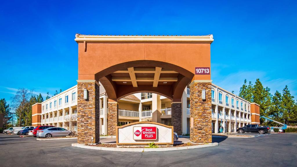 Best Western Plus Rancho Cordova Inn - main image