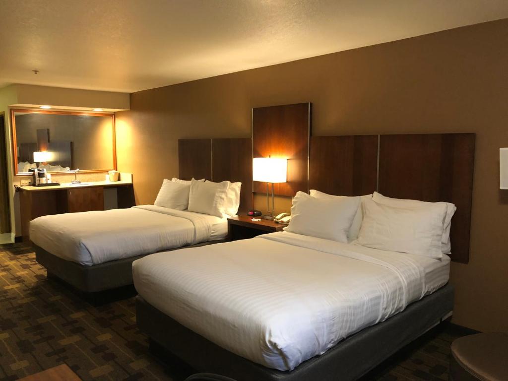 Holiday Inn Express Corning an IHG Hotel - image 3