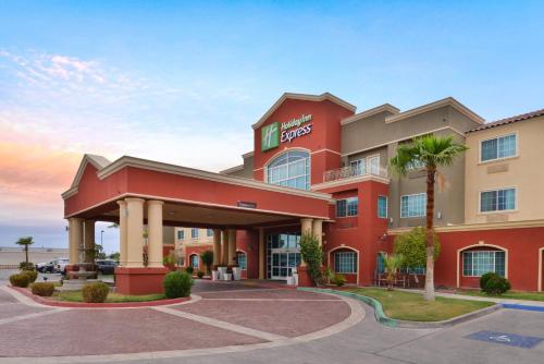 Holiday Inn Express Hotel & Suites El Centro - main image