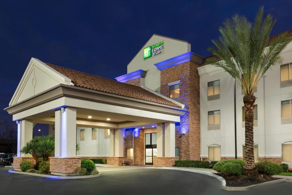 Holiday Inn Express Hotel & Suites Merced an IHG Hotel - main image