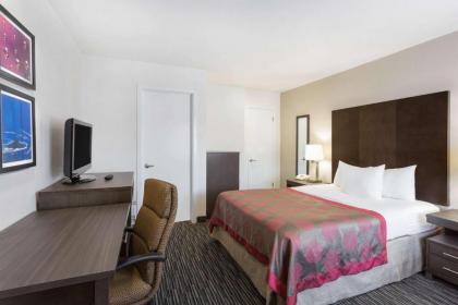 Ramada by Wyndham Monterey - image 3