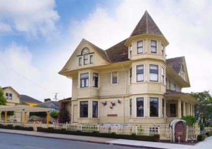 Inns in Pacific Grove California