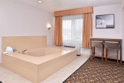 Best Western Airport Plaza Inn - Los Angeles LAX Airport - image 5