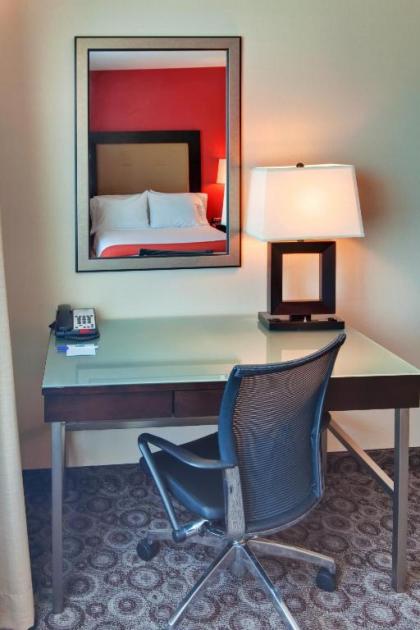 Holiday Inn Express Los Angeles LAX Airport an IHG Hotel - image 4