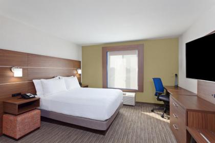 Holiday Inn Express West Los Angeles an IHG Hotel - image 2