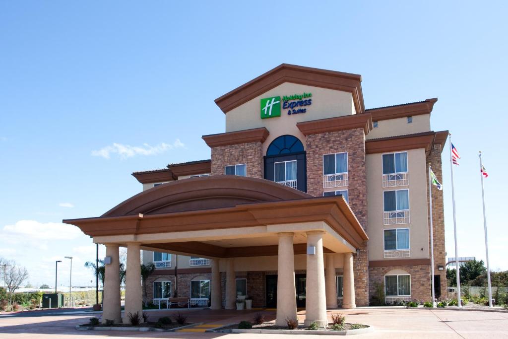 Holiday Inn Express Fresno South an IHG Hotel - main image