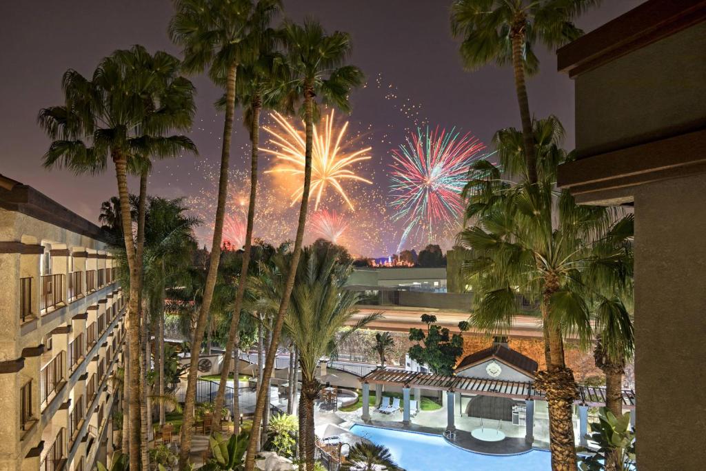 Four Points by Sheraton Anaheim - main image