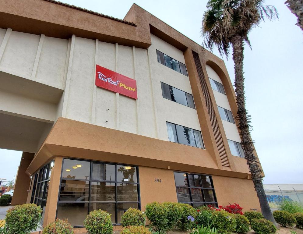 Red Roof Inn PLUS+ Chula Vista - main image