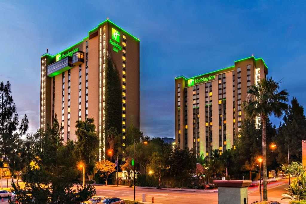 Holiday Inn Burbank-Media Center an IHG Hotel - main image