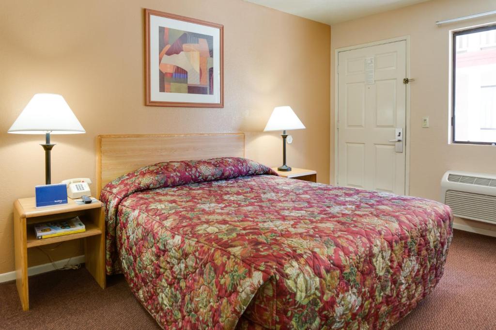 Heritage Inn La Mesa - image 2