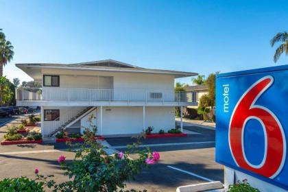 Motel 6-Santa Barbara CA - State Street - image 4