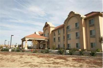 Hampton Inn & Suites Woodland-Sacramento Area - image 2