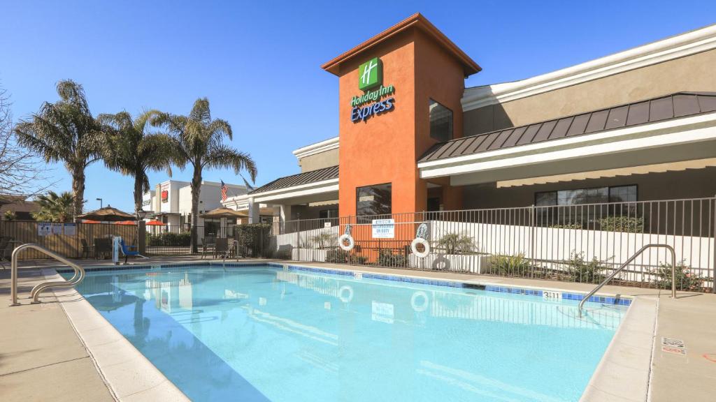 Holiday Inn Express Lompoc an IHG Hotel - main image