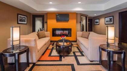 Best Western Plus Wine Country Inn & Suites