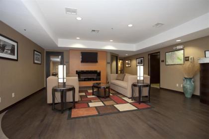 Best Western Plus Wine Country Inn & Suites - image 5