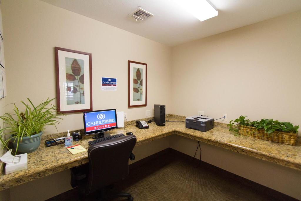 Candlewood Suites Santa Maria an IHG Hotel - image 3