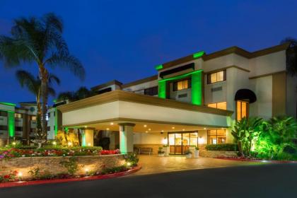 Holiday Inn Santa Ana-Orange County Airport an IHG Hotel - image 2