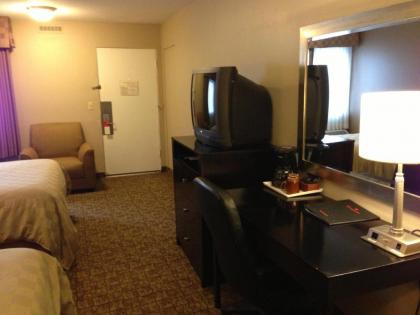 Ramada by Wyndham Fresno North - image 5