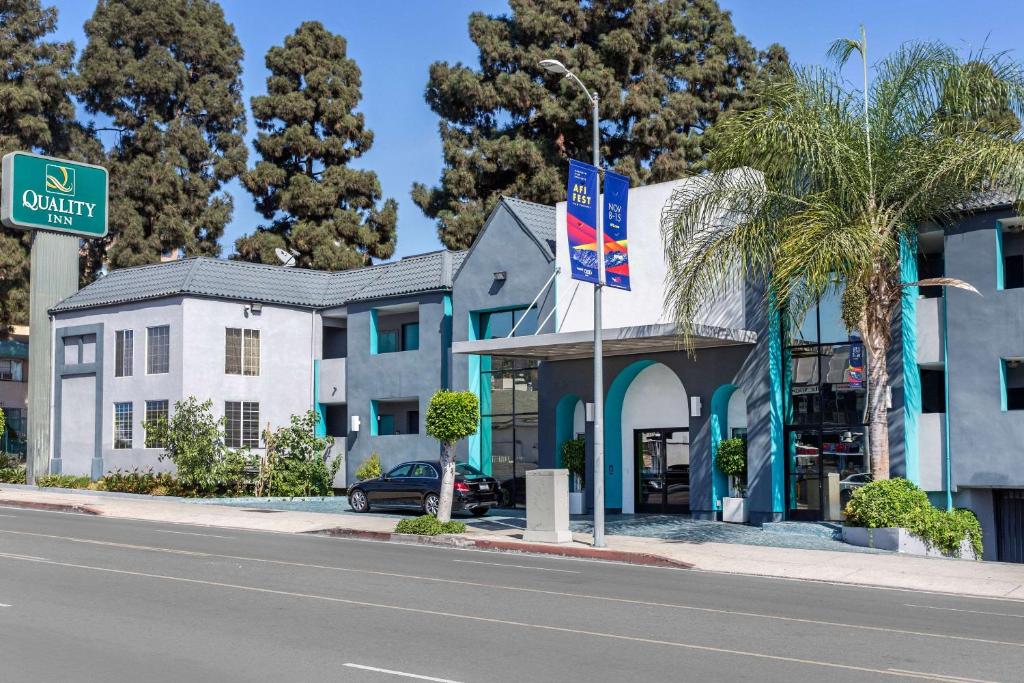 Quality Inn Near Hollywood Walk of Fame - main image