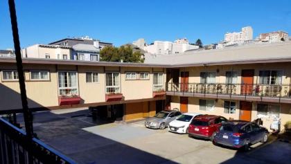 Pacific Heights Inn - image 3